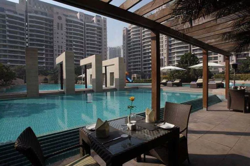 DLF The Aralias Sector 42 Gurugram | Ultra Luxury 4 & 5 BHK Apartments & Penthouses